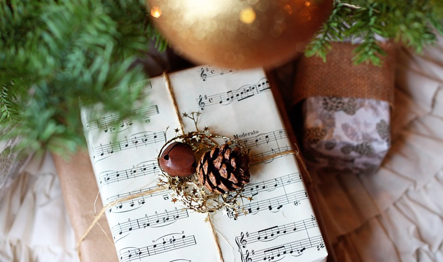 Regali Di Natale Per Due.5 Regali Di Natale Per Appassionati Di Musica L Amante Di Musica Classica Imbruttito